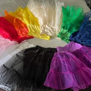Lot of 10 crinolines
